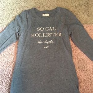 Hollister tee